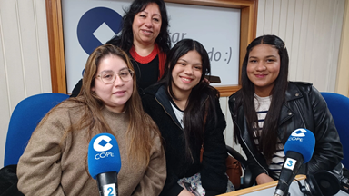 Grupo de jovenes 14-04-2026